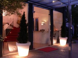Boutique Bon Repos – Adults Only