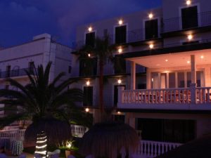 Boutique Bon Repos – Adults Only