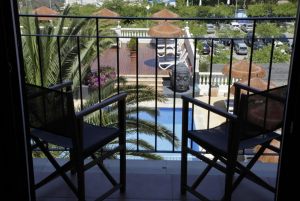 Boutique Bon Repos – Adults Only