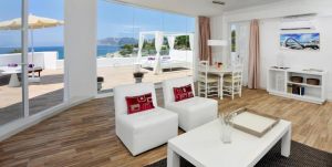 FERGUS Style Cala Blanca Suites